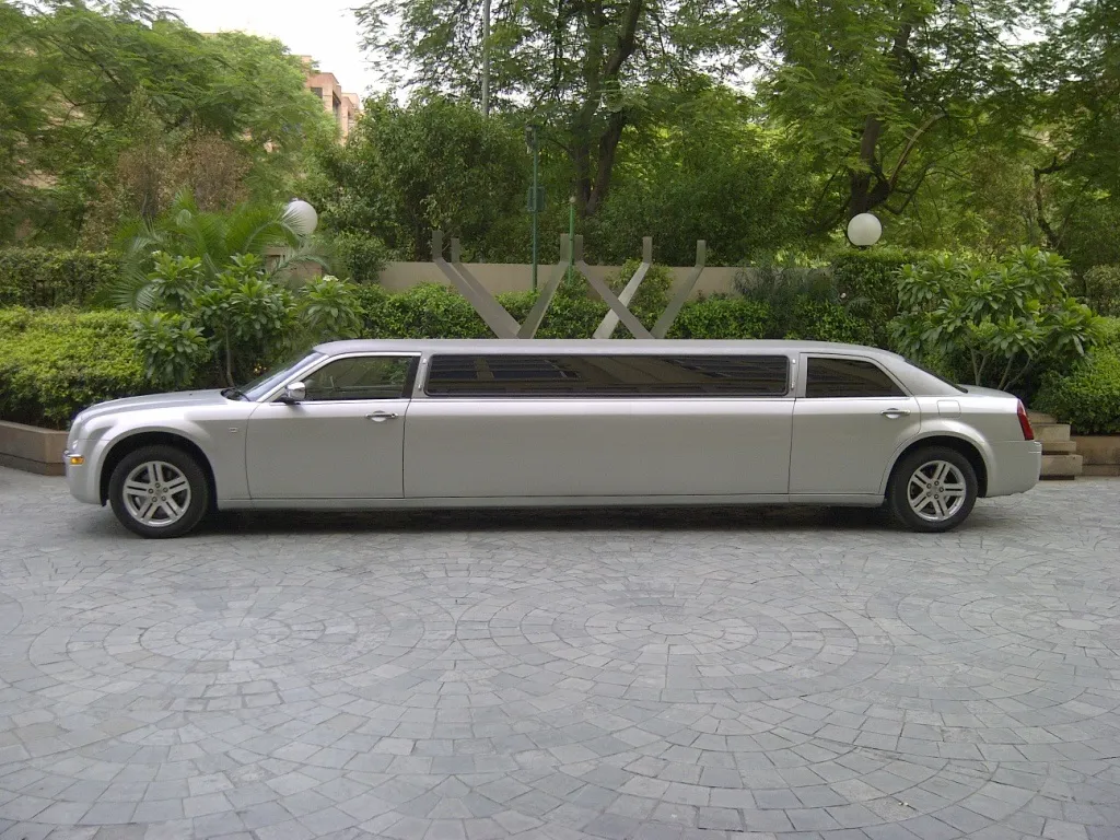 Rent Chrysler Limousine and other Luxury Cars for wedding, corporate tour at Luxorides ( www.Luxorides.com ) Luxury Car Rental (Delhi, Gurgaon, Noida, Ghaziabad)